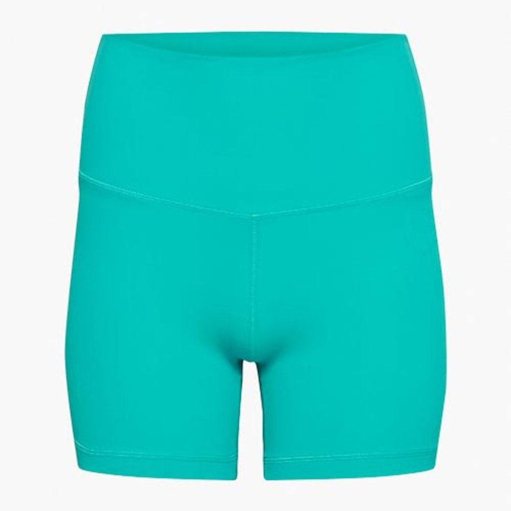 Aritzia TnAction TNABUTTER™ CHEEKY HI-RISE 5" SHORT